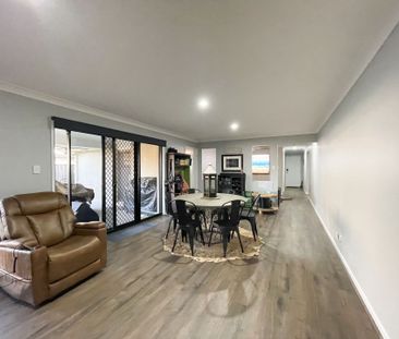 Four Bedroom Family home in Redbank Plains! - Photo 5