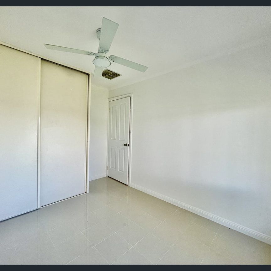 4 Bedrooms, 2 Bathrooms, and 2 Parking Spaces - Photo 1