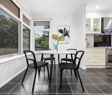 Family Entertainer on a Huge Block - Photo 6