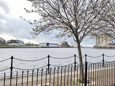 Salford Quays, SALFORD - Photo 5