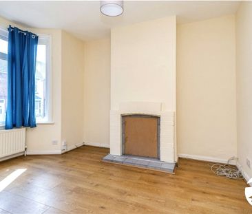 2 bedroom house to rent - Photo 2