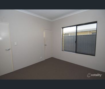 44 Vellum Loop, Aveley, WA 6069 - Photo 2