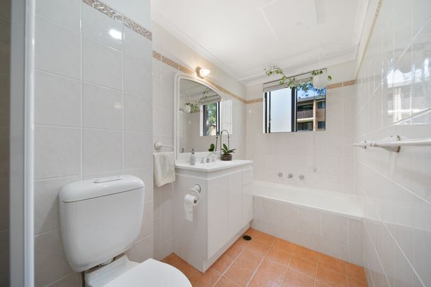 Macquarie Park - Photo 1