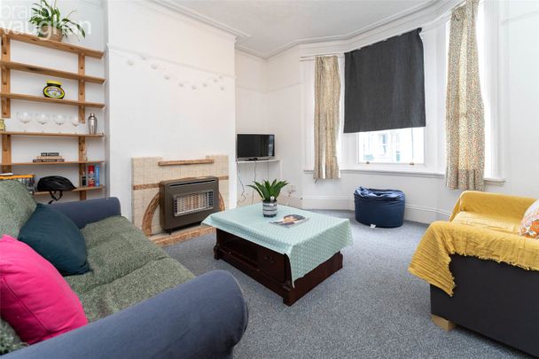 3 bedroom terraced maisonette to rent - Photo 1