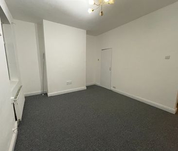 2 Bed Terraced House, Beverley Street, M9 - Photo 2