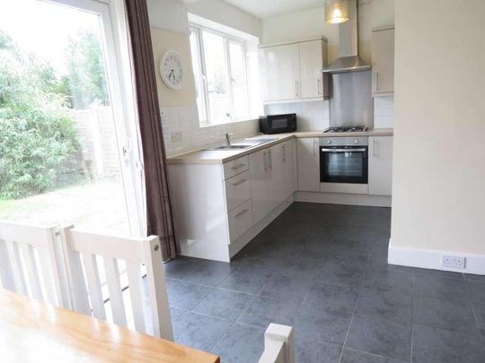Bedroom Detached House In Winton, BH9 - Photo 1
