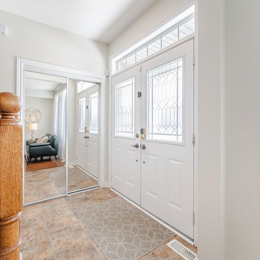 For Lease - 2025 Trawden Way, Oakville, Ontario - Photo 1
