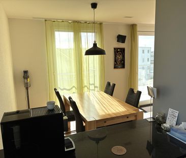 3½ ZIMMER-DACHWOHNUNG IN KERZERS (FR), MÖBLIERT, TEMPORÄR - Foto 2