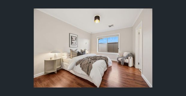 Neat and Tidy Newish Courtyard Home - Photo 1