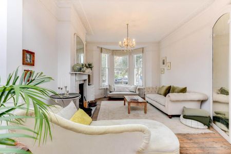 4 bedroom terraced house to rent - Photo 3