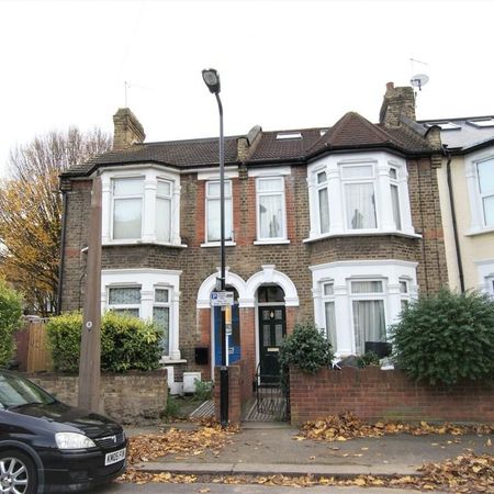 1 bedroom ground floor flat to rent - Photo 4