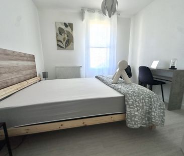 Location Maison 5 pièces 110m² AUBIERE 63170 - Photo 4