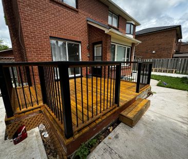 For Lease - 52 Major William Sharpe Drive Unit# Main, Brampton, Ont... - Photo 1