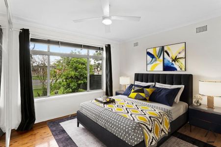 Immaculate Four-Bedroom Family Home – Ultra-Convenient Hammondville Location - Photo 3