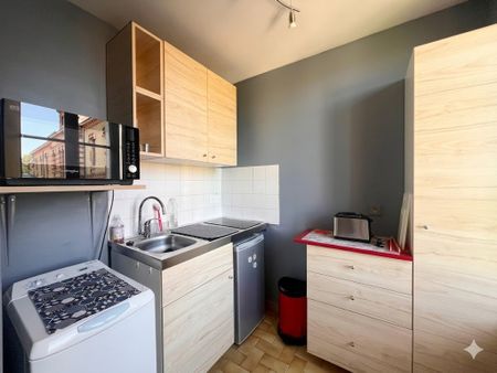 Location Appartement 1 pièce 28m² - Photo 4