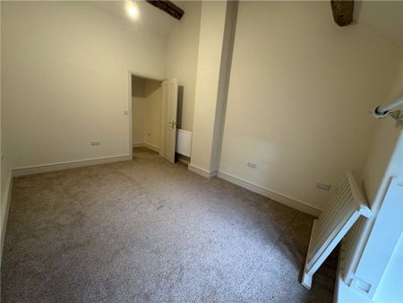 A recently converted four-bedroom barn conversion in the rural village of Bourton, just 3 miles from the market town of Much Wenlock. - Photo 5