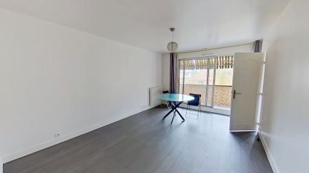 Location Appartement 4 pièces 71m² - Photo 3