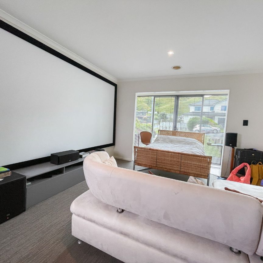 Welcome to 74 Amesbury Drive, Churton park - Photo 1