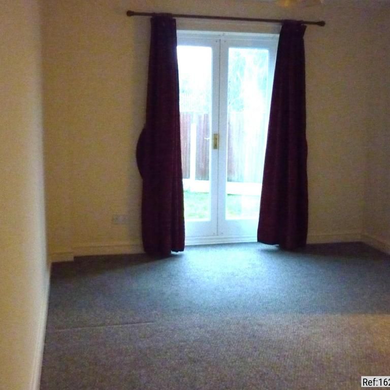 2 bedroom semi-detached house to rent - Photo 1