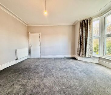 Sharrow Vale Road, Sheffield, S11 - Photo 2