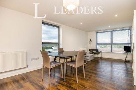 1 bedroom flat to rent - Photo 2