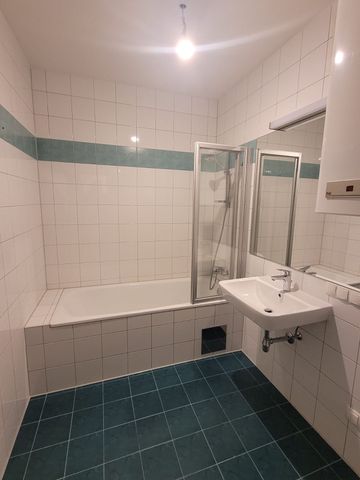 Generalsanierte 2-Zimmer-Wohnung- Provisionsfrei! - Photo 4