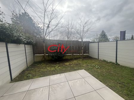 Location Maison 4 pièces 67m² RUEIL MALMAISON 92500 - Photo 4