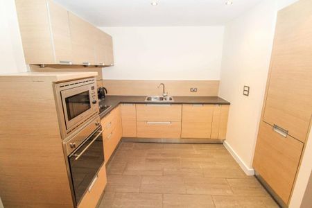 1 bedroom flat to rent - Photo 4