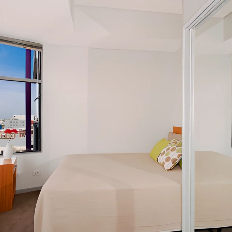 Student Living - 570 Swanston, Melbourne - Photo 1