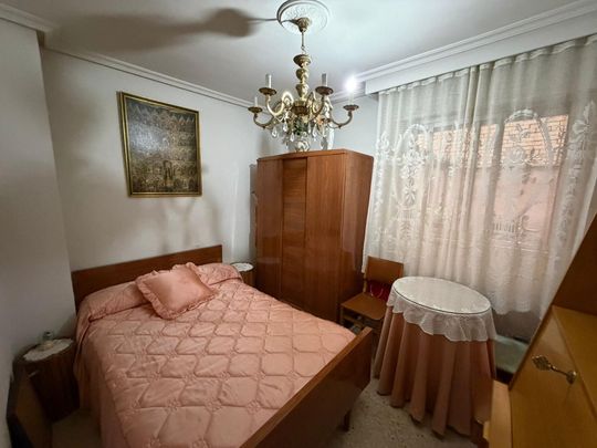 Piso de alquiler en Calle Volta, San Bernardo - Photo 1