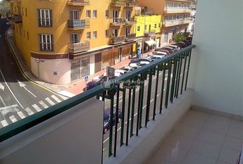 Se alquila en El Valle de San Lorenzo estudio