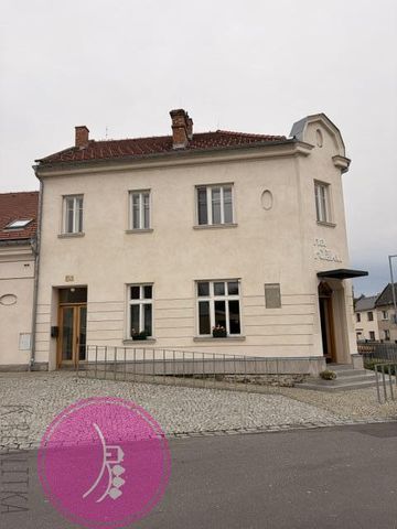 Pronájem bytu 2+kk 55 m2 - Fotografie 3