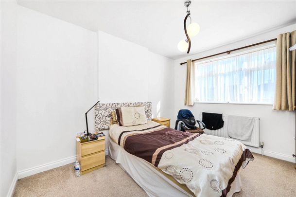 Rosemead Avenue, Mitcham, CR4 - Photo 1