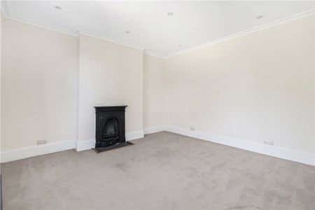 A five bedroom detached property situated within Lichfield. - Photo 2