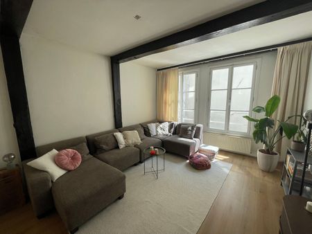 Appartement te huur: Warmoesstraat 79-2 1012 HX Amsterdam - Photo 2