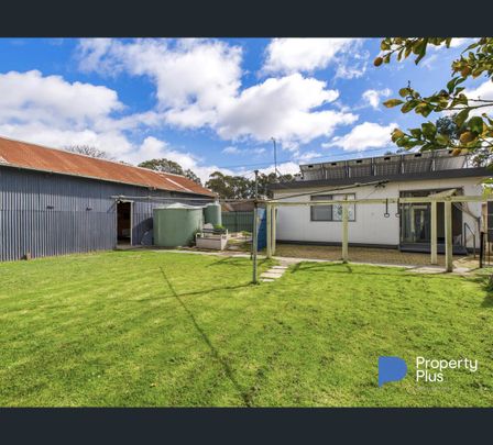 74 High Street, Kangaroo Flat, Vic 3555 - Photo 1