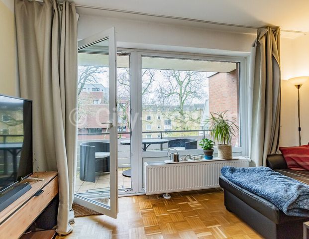 Möblierte Wohnung mit Balkon in der Nähe vom Volkspark - Photo 1