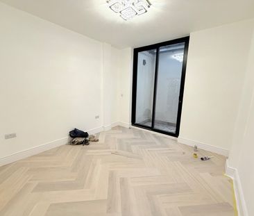 4 Bed Flat, Hammersmith, W6 - Photo 3