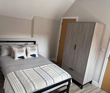 Studio to rent - Photo 5