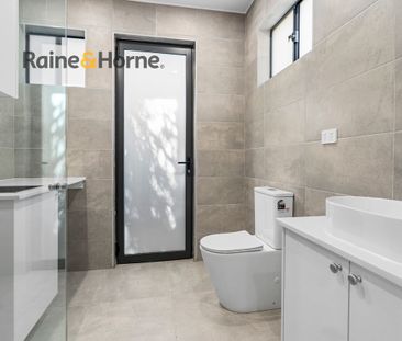 Brand New 2 Bedder! - Photo 4