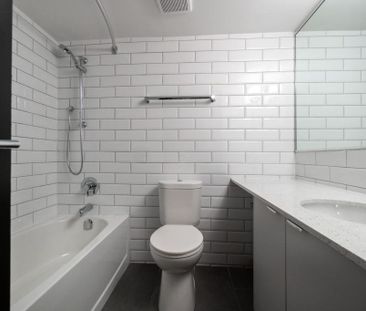 Barclay Towers - Photo 2