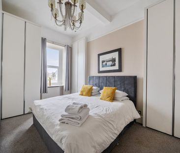 2 bedroom apartment to rent - Photo 6