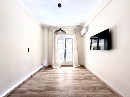 Διαμέρισμα για ενοικίαση Θυμαράκια (Αττική) - Photo 3