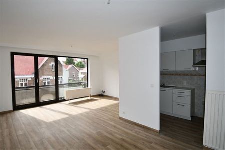 2- slaapkamerappartement te huur in Ganshoren. - Foto 3