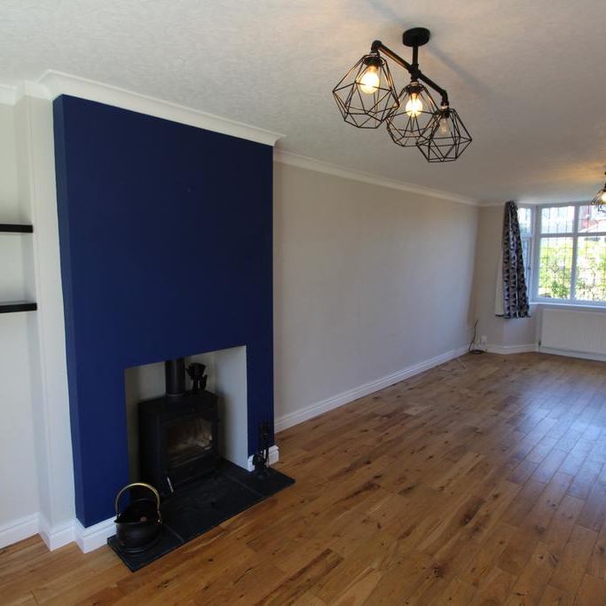 4 bedroom semi-detached house to rent - Photo 1