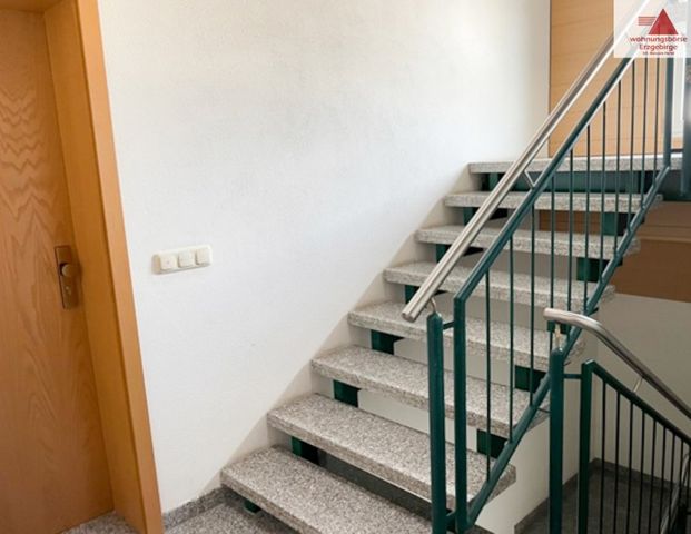 4-Raum-Wohnung im Dachgeschoss – Maisonette – Balkon – Stellplatz!! Alles in Thum – Jahnsbach!! - Photo 1
