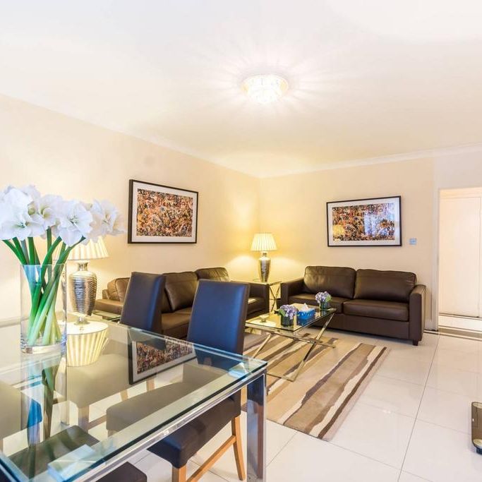 2 bedroom flat to rent - Photo 1