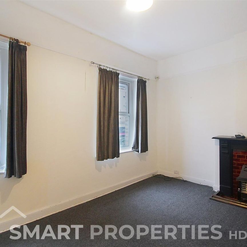 Market Street, Milnsbridge, Huddersfield - Photo 1