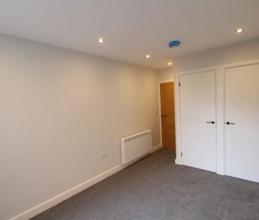 Broomspring Lane, Sheffield, S10 - Photo 5