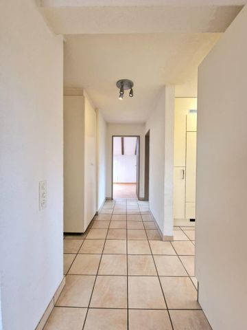 "Charmante Dachwohnung zu vermieten!" - Photo 5